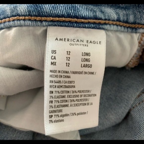 American Eagle Outfitters Light Blue Distressed Skinny Jeans - Picture 2 of 4